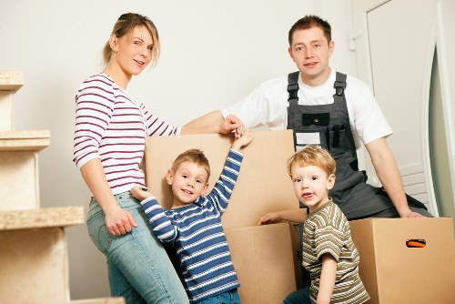 Flexible local moving support from Man And Van Lissongrove