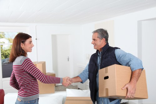 Load-based pricing example for a flat move in Lissongrove
