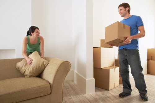 Booking and payment terms for moving services